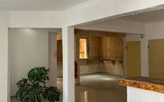 ARRIENDO CASA CON USO COMERCIAL, CALLE CORDOVEZ, LA SERENA