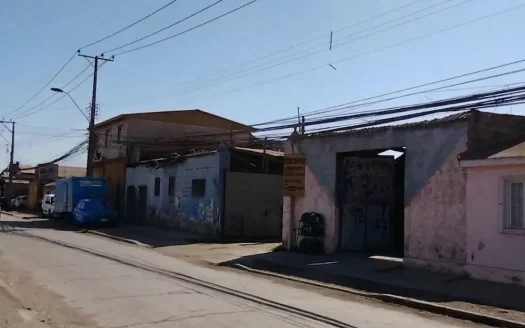 SE VENDE TERRENO DE 1454 M2 EN AVENIDA LIBERTAD, LA SERENA