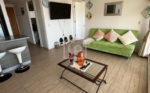 SE ARRIENDA DPTO. 2D/2B, AMOBLADO, AÑO CORRIDO, CLUB OCÉANO