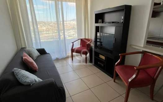 SE ARRIENDA DPTO. 3D/2B, AMOBLADO, AÑO CORRIDO, SOL MARINA III