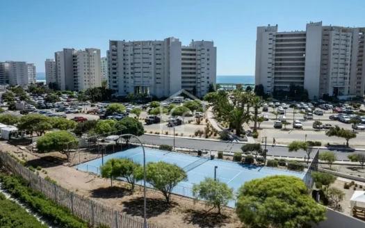 SE VENDE DPTO. 3D/2B, CONDOMINIO LAGUNA DEL MAR, LA SERENA